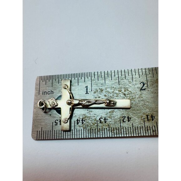 Estate Sterling Silver 925 Crucifix Cross Pendant Jesus Christ Religious Jewelry - Picture 6 of 8